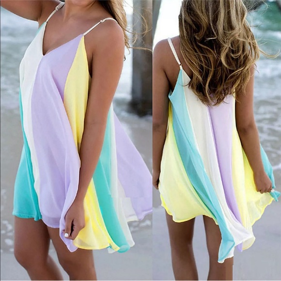 Dresses & Skirts - Colorful Pattern Dress